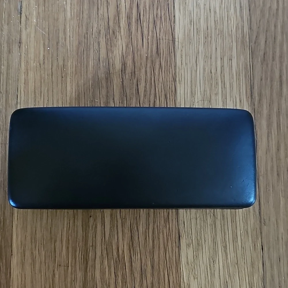 Versace Black Eyeglass Sunglasses Hard Clamshell Case Gold Tone Lettering - Picture 2 of 8